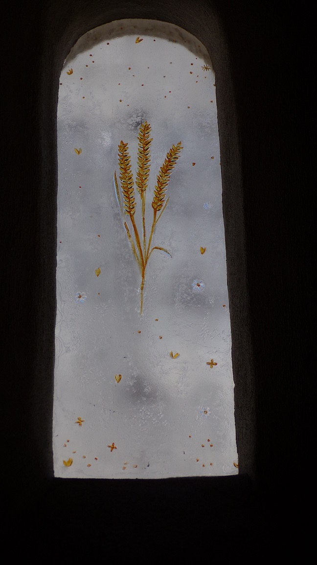 Vibrac - L'église Saint-Pierre - Un vitrail (5 mai 2018)