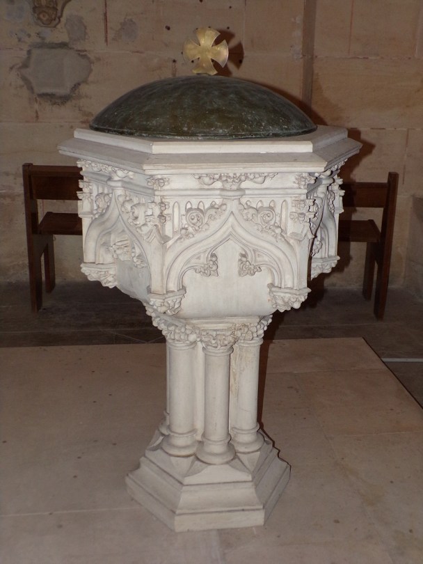 Église Saint-Martin, du Sacré-Coeur - Fonts baptismaux (2 janvier 2019)