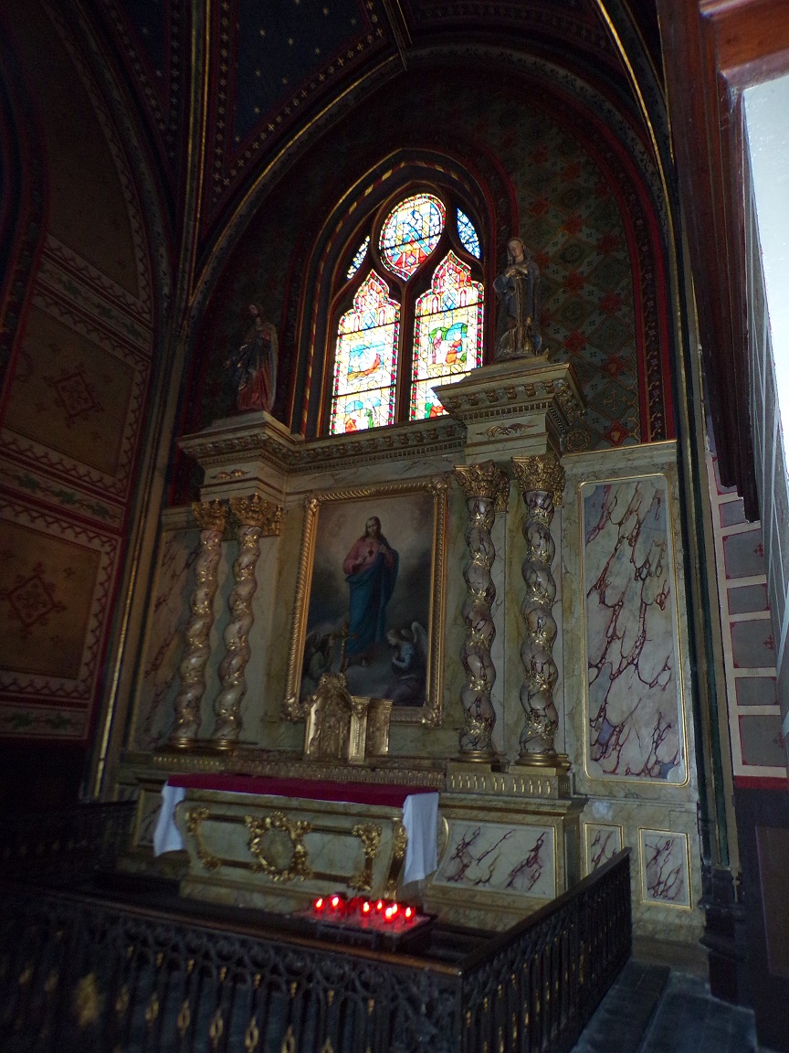 rue Aristide Briand - L'église Saint-Léger - La chapelle 'Sacré Coeur' (13 août 2016)