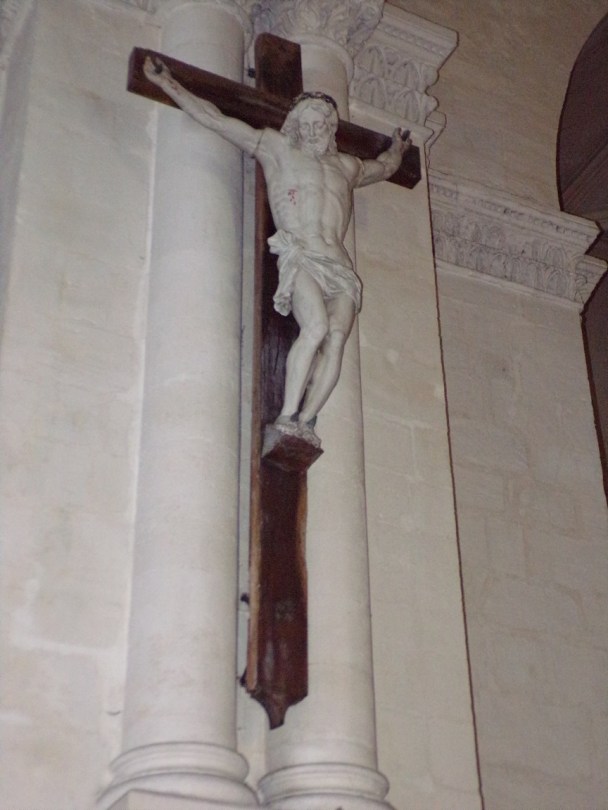 rue Aristide Briand - L'église Saint-Léger - Le Crucifix (13 août 2016)
