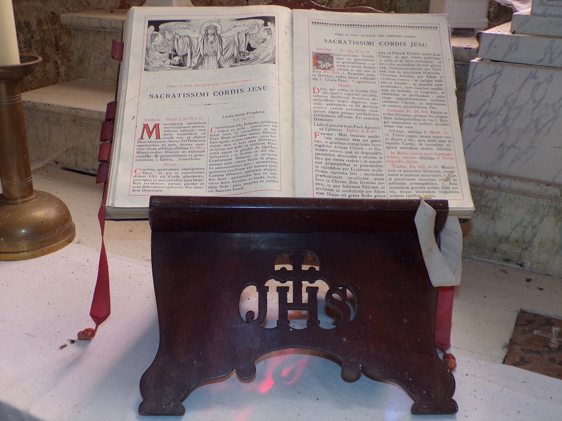 Ballans - L'église Saint-Jacques - La bible (20 août 2018)