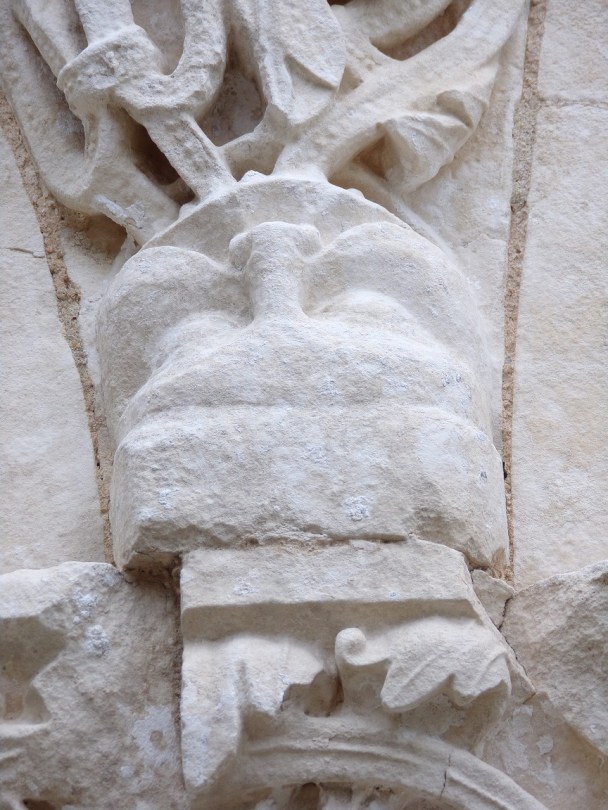 L'Abbaye de Châtre - Un modillon (18 septembre 2021)