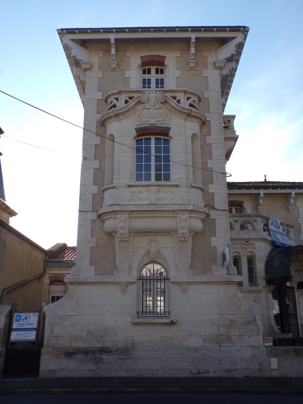 avenue Victor Hugo, Hôtel n°120 (20 novembre 2021)