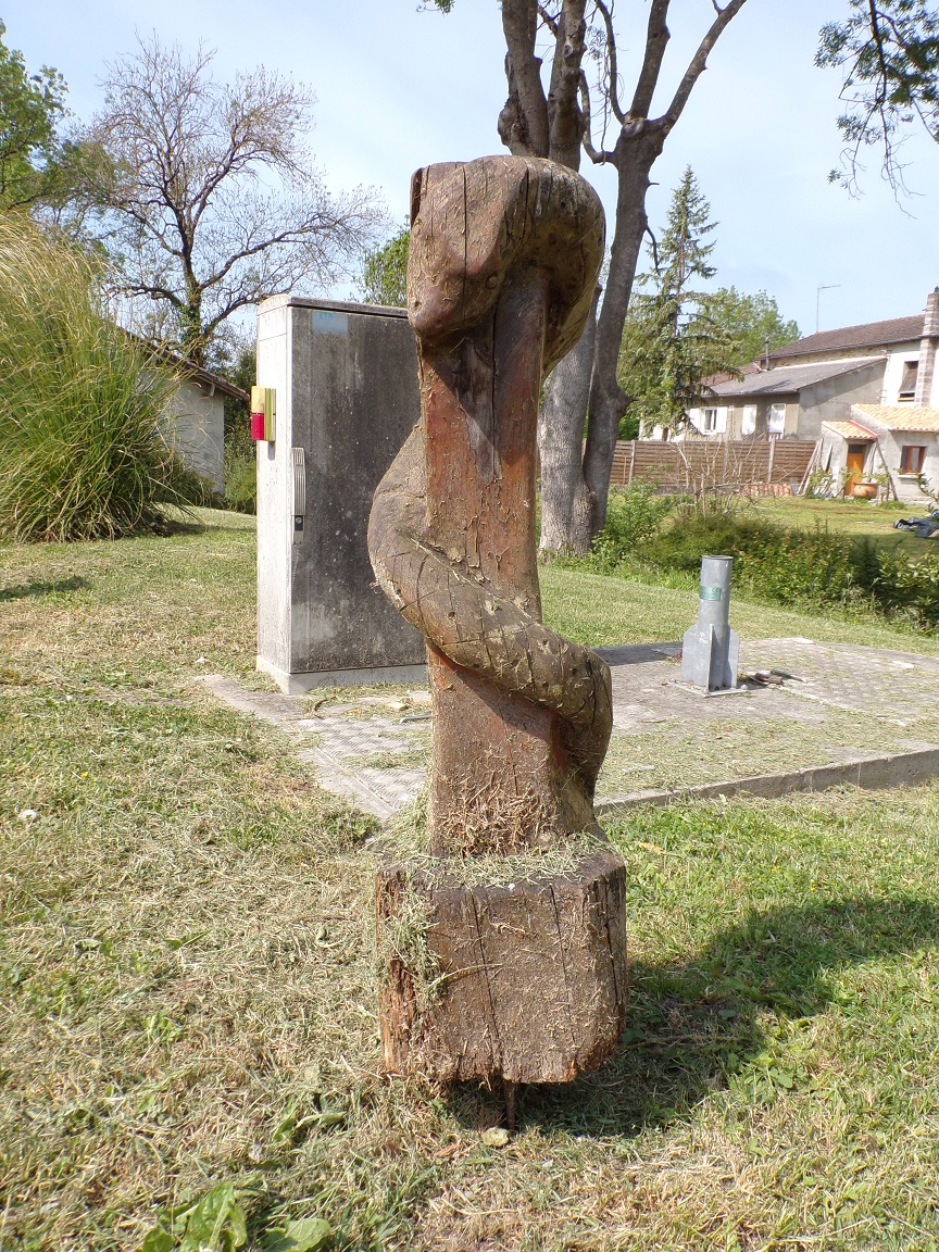 Bréville - Sculpture le long de la Soloire (3 mai 2022)