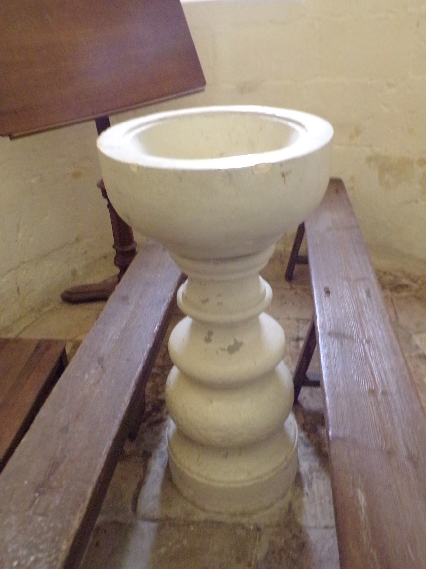 L’église Saint-Vivien - Fonts Baptismaux (5 juin 2022)