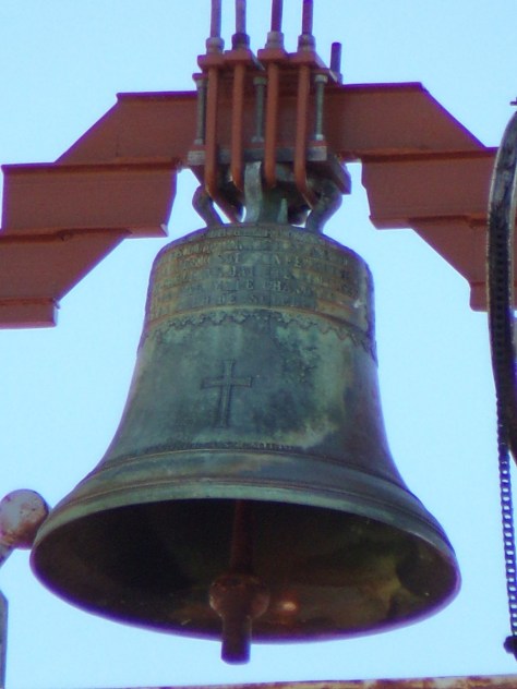 La cloche de l'église Saint-Antoine (13 juillet 2022)