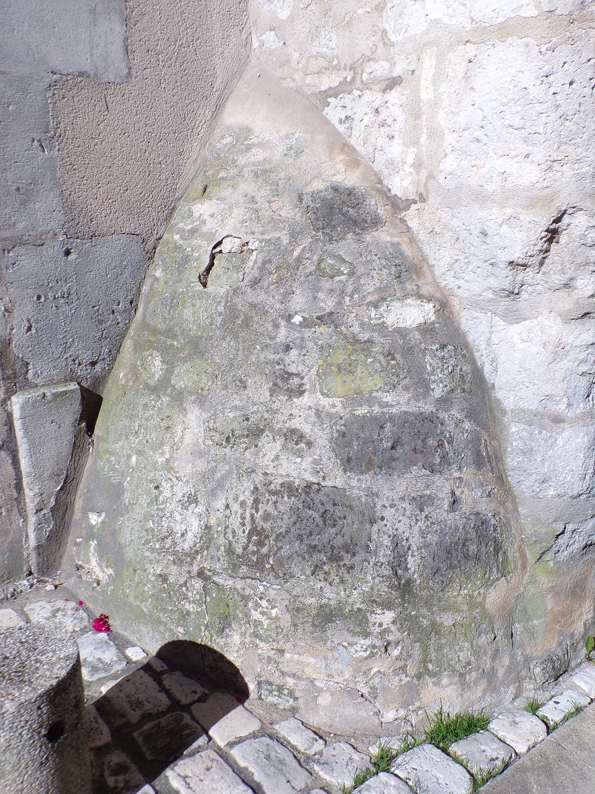 mur anti-urine (13 juillet 2022)