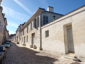 rue Saulnier - vue du Quai Hennessy (13 juillet 2022)
