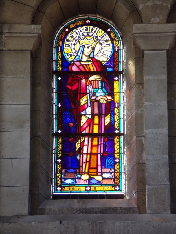 Eglise Saint Antoine – Le vitrail ‘Ste Elisabeth reine’ (20 septembre 2022)