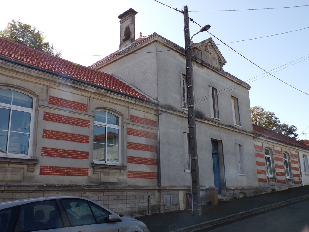 École primaire Jules Michelet, 11 à 17 rue Lecoq-de-Boisbaudran (5 octobre 2022))