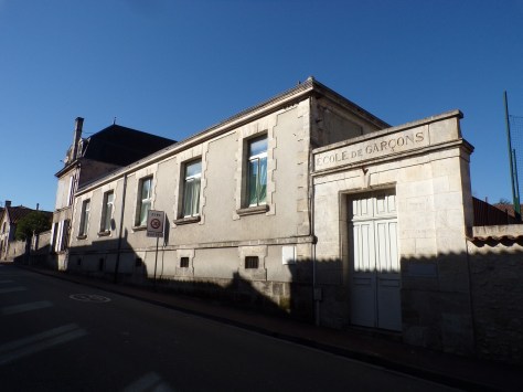 Aumônerie Saint Jacques (Ecole de Garçons) , Hôpital, Gendarmerie, Ecole (15 février 2023)