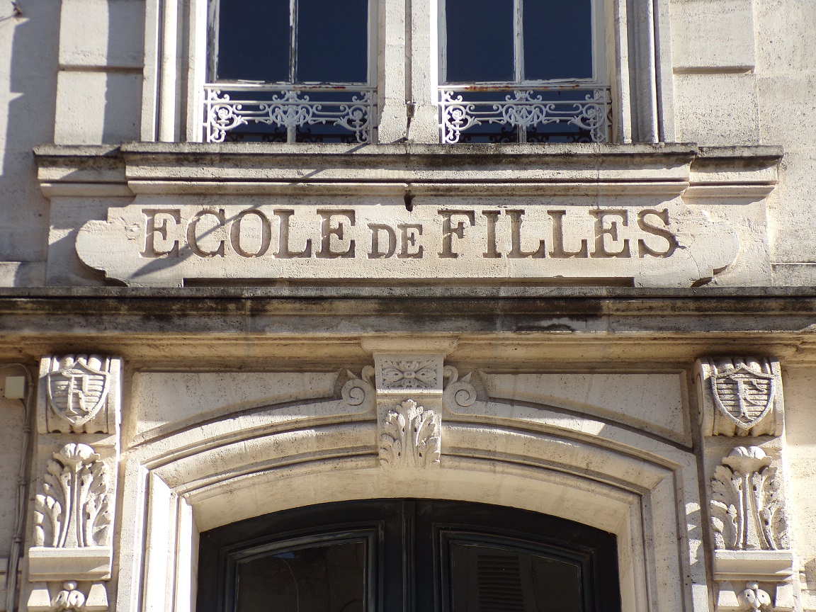 École primaire de filles du Centre, 103 rue Aristide Briand (15 février 2023)