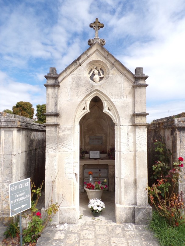 Jarnac - Tombe de François Mitterrand (19 août 2020)