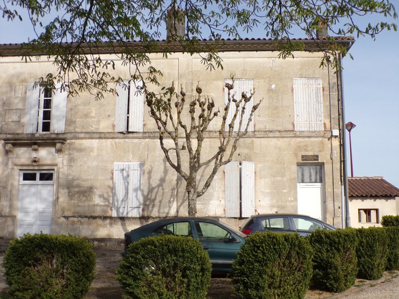 Cherves - Maison où vécurent Mr et Mme Pierre LAMY (5 avril 2023)