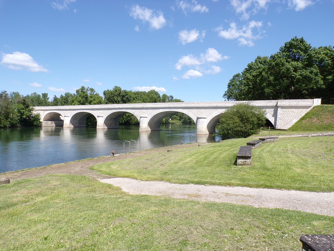 Bourg-Charente - Le pont (16 mai 2023)
