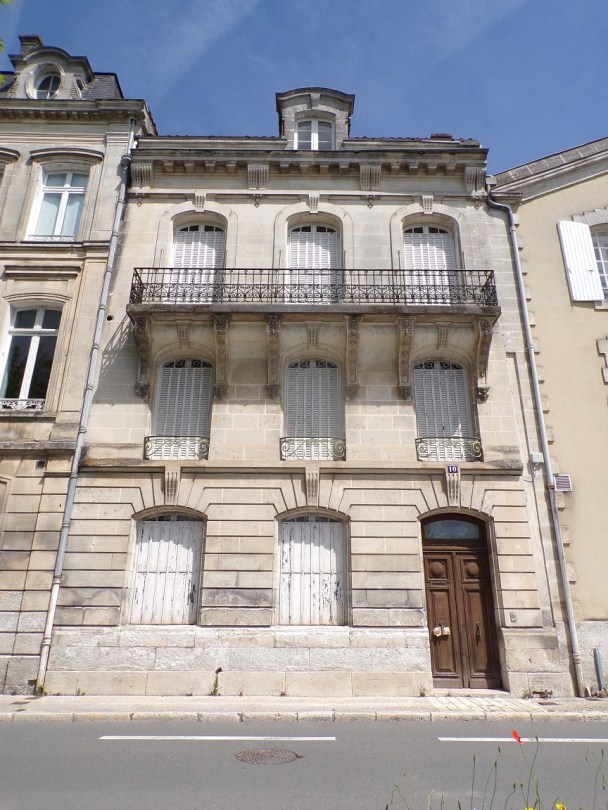 Jarnac - 10 quai de l'Orangerie - Maison (3 mai 2023)