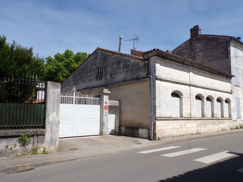 Jarnac - 22 rue Abel Guy - Fabrique de Vinaigre (3 mai 2023)