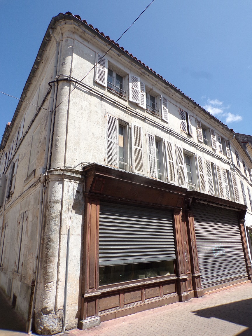 Jarnac - Grand Rue 16 - Maison (16 mai 2023)