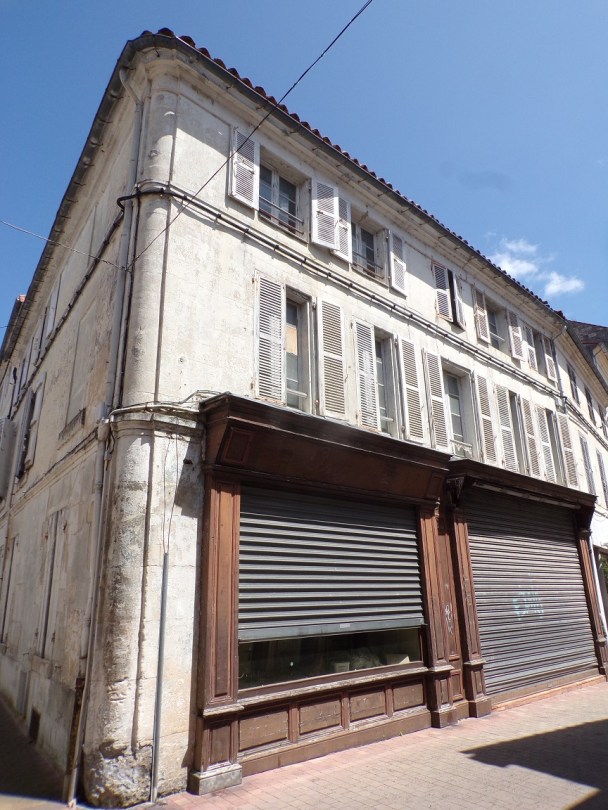 Jarnac - Grand Rue 16 - Maison (16 mai 2023)
