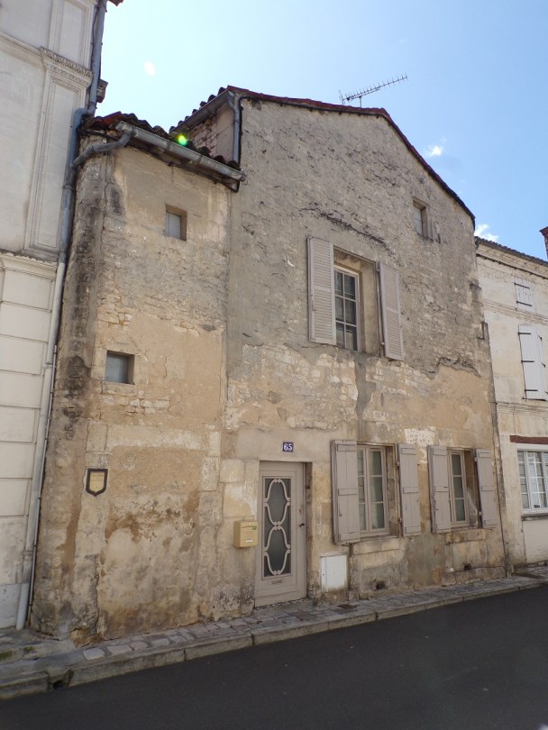 Jarnac - Grand Rue 65 - Maison (16 mai 2023)