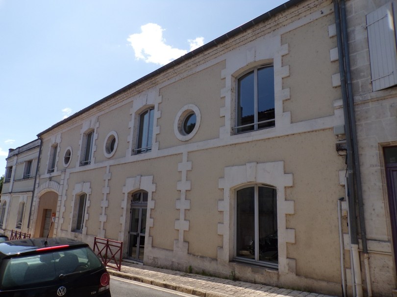 Jarnac - rue du Port 3 - Maison (16 mai 2023)