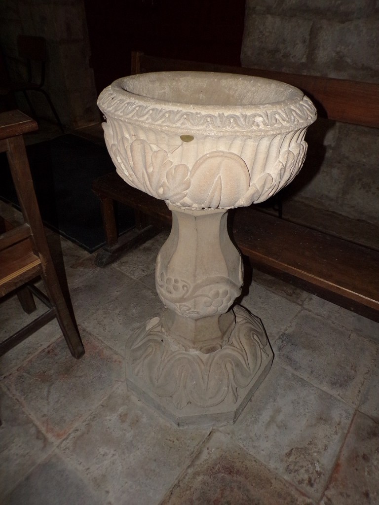 Mons - L’église Saint-Séverin - Fonts baptismaux (5 juin 2023)