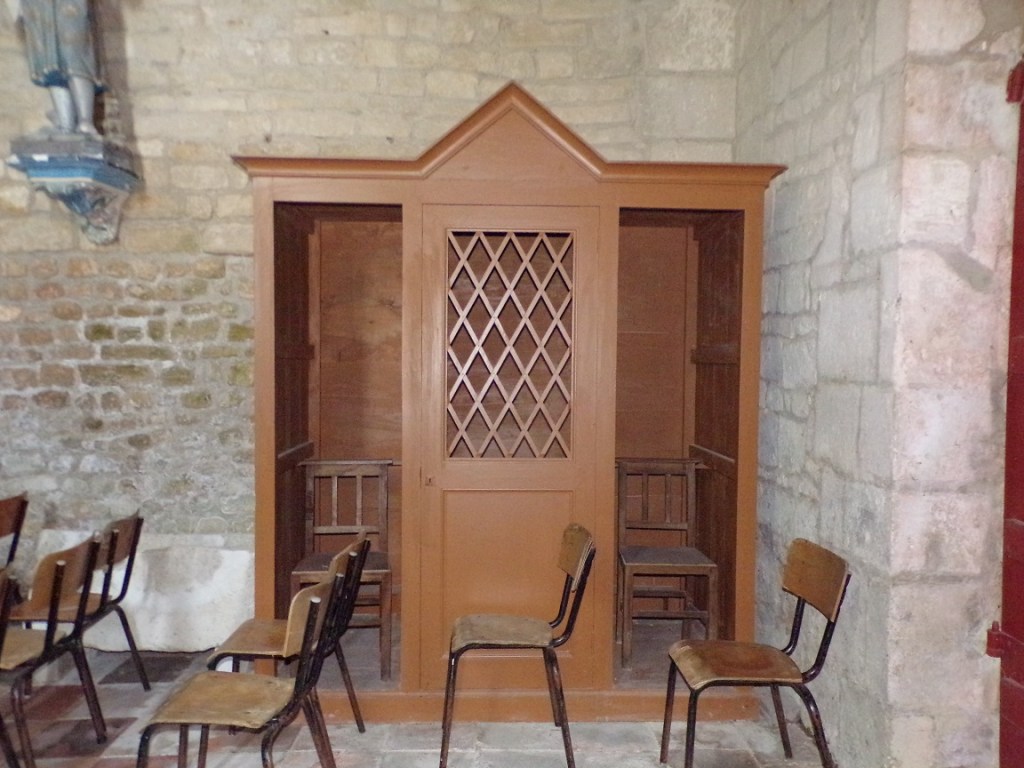 Mons - L’église Saint-Séverin - Le confessionnal (5 juin 2023)