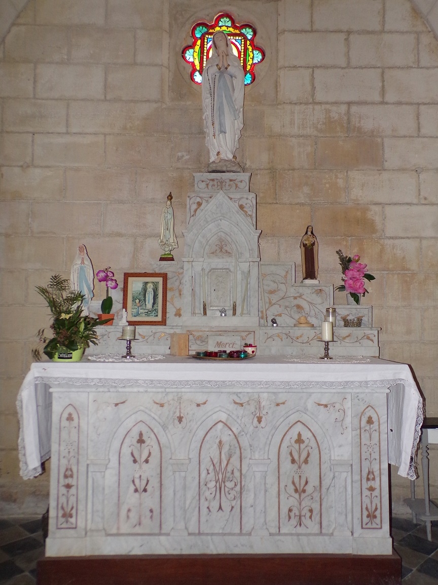 Sonneville – L’église Saint-Pierre – La chapelle 'Marie' (17 juin 2023)