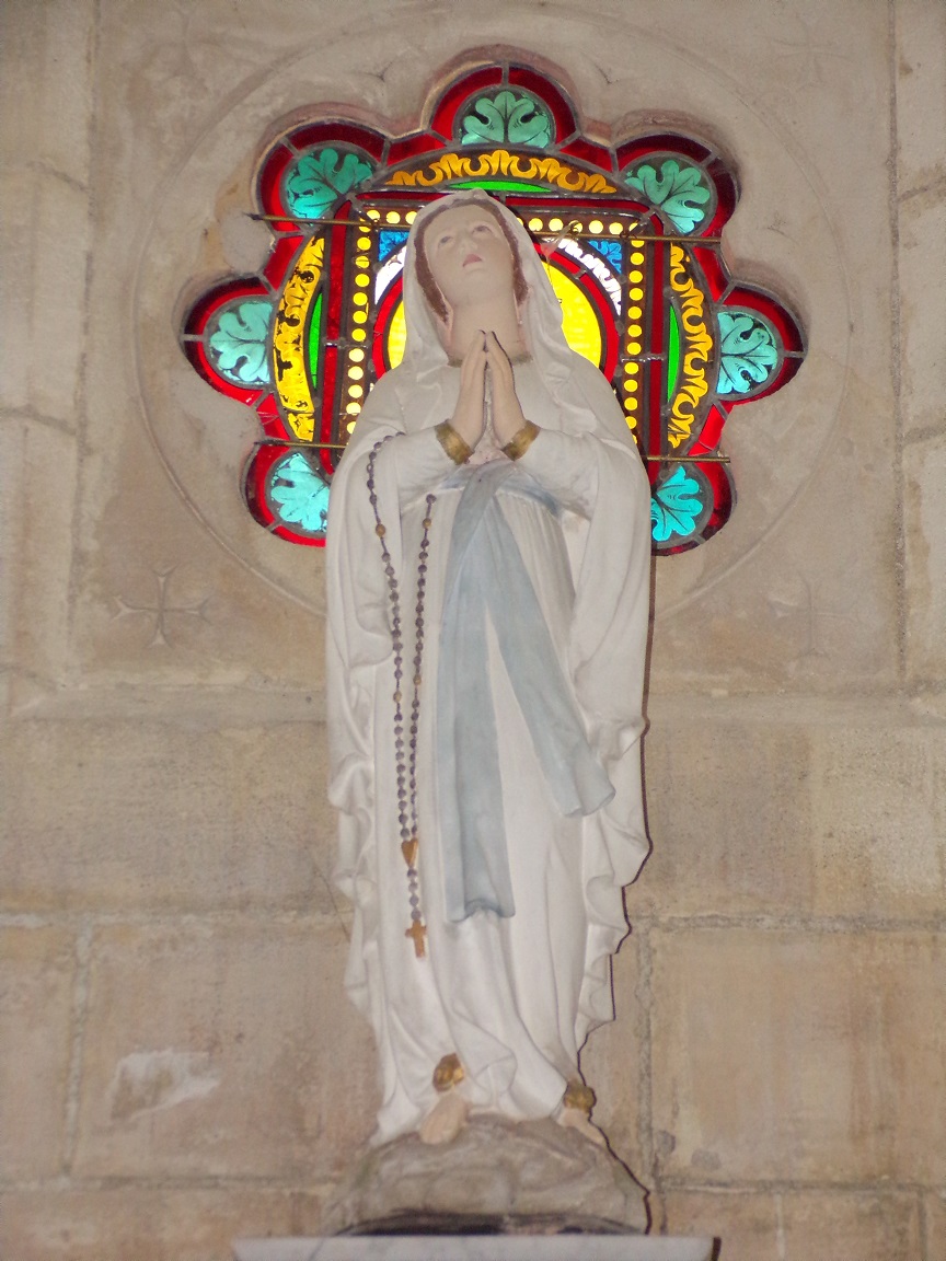 Sonneville – L’église Saint-Pierre – Marie de la chapelle 'Marie' (17 juin 2023)