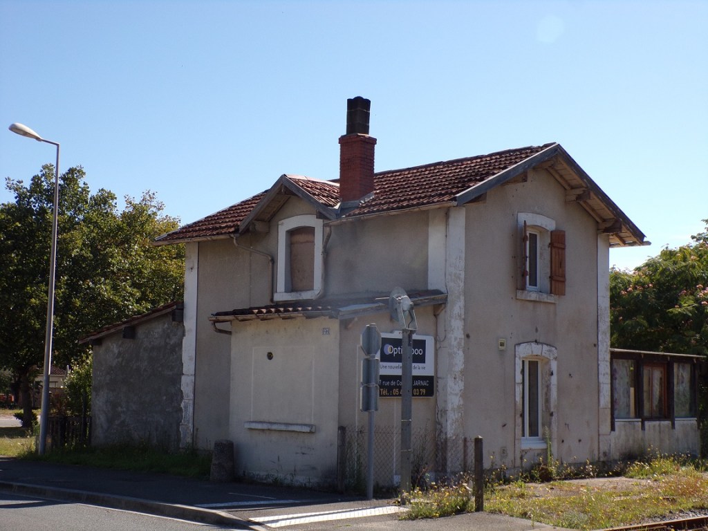 Jarnac – Maison de garde-barrière 27 (8 août 2023)