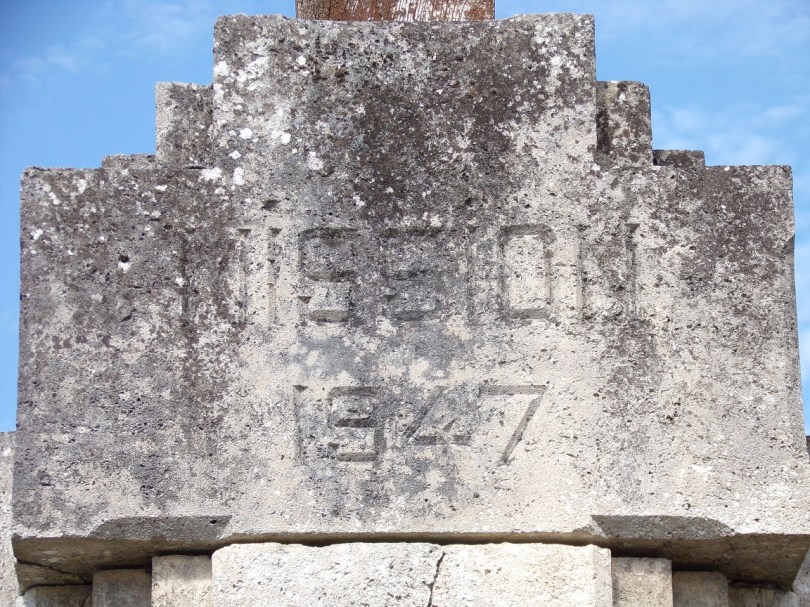 Lignières-Sonneville - Croix de Mission datée '1947' (19 août 2023)