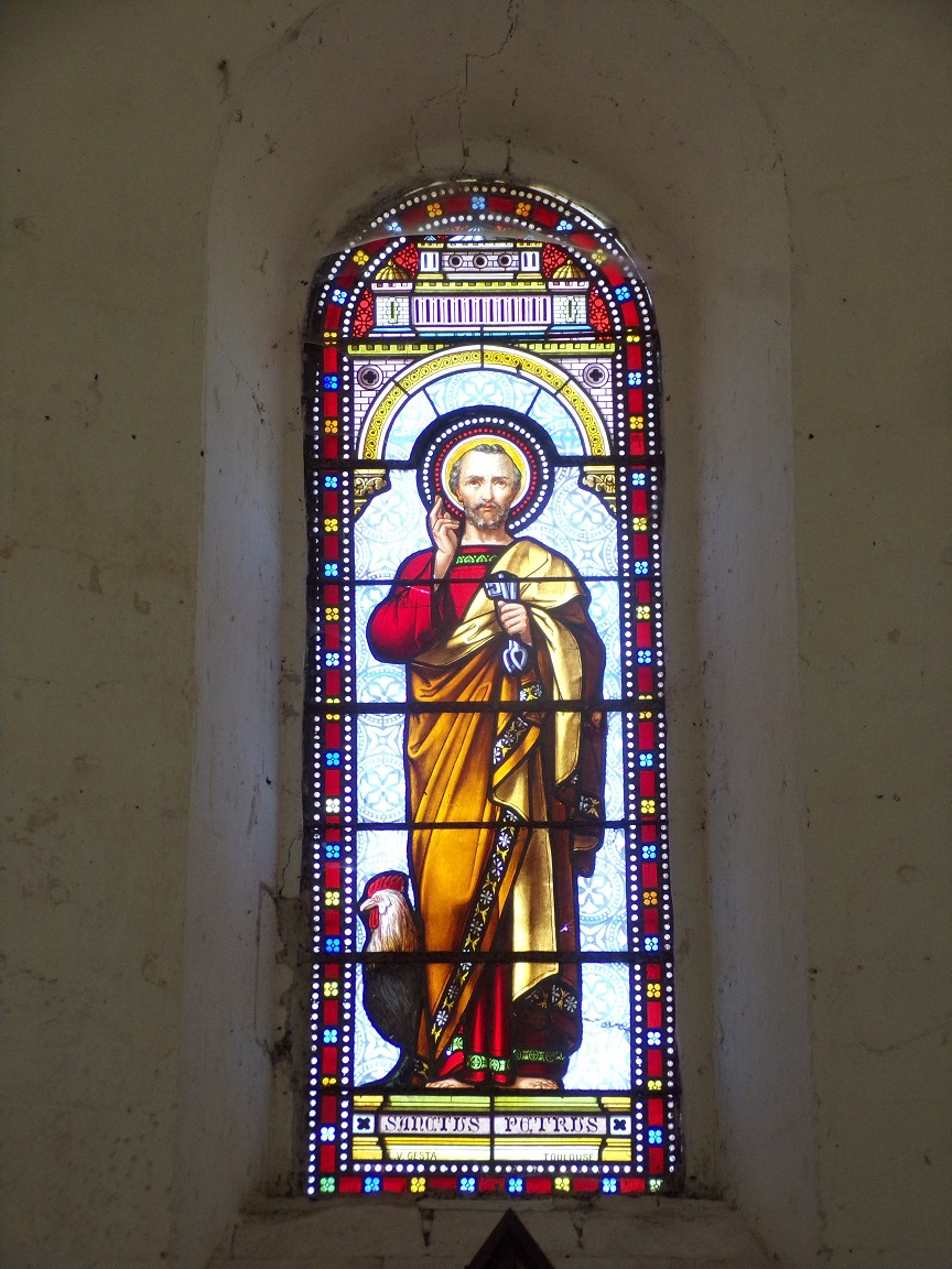 Matha – L’église Saint-Pierre de Marestay – Le vitrail ‘Saint-Pierre’ (9 septembre 2023)