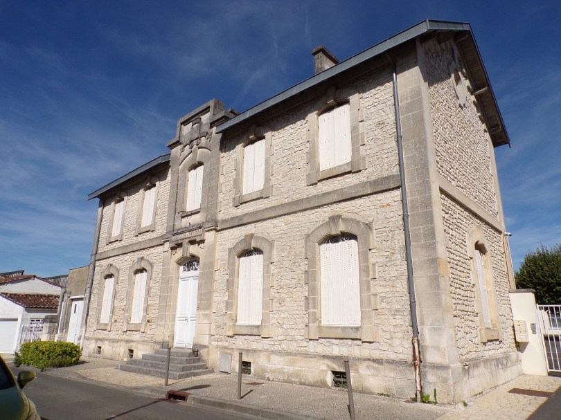 Ecole - Jarnac - rue Burgaud des Marêts (1 octobre 2023)