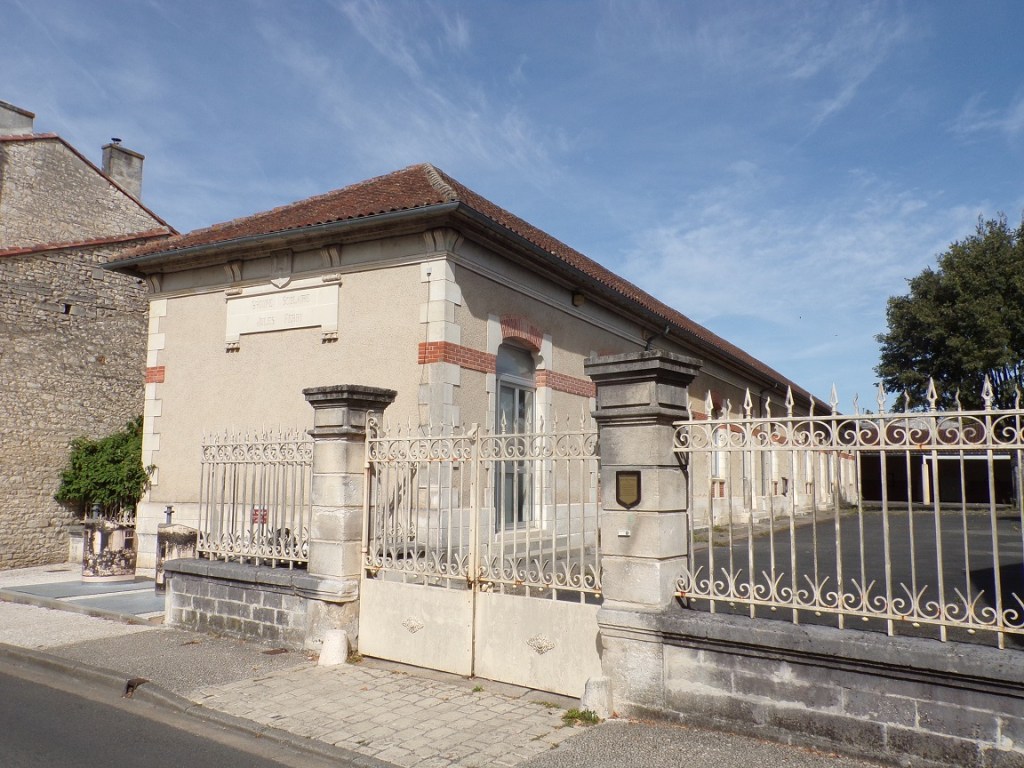 Jarnac – descriptif du Groupe Scolaire Jules Ferry (4 octobre 2023)