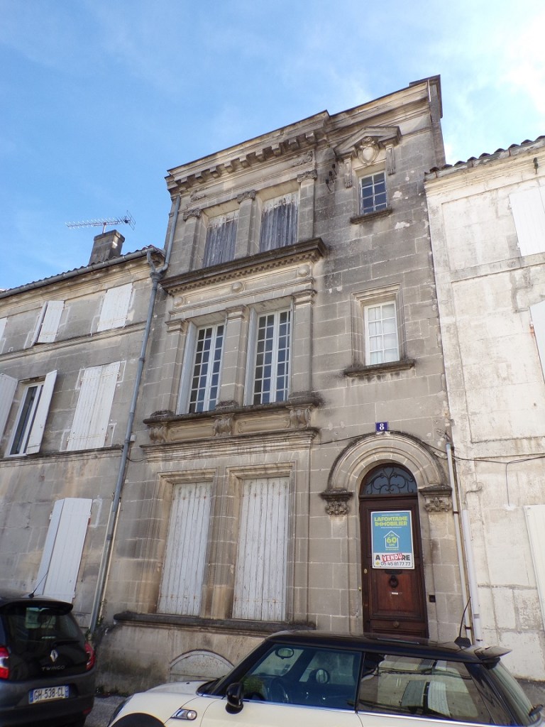 Maison - Jarnac - 8, rue Emile Zola (1 octobre 2023)