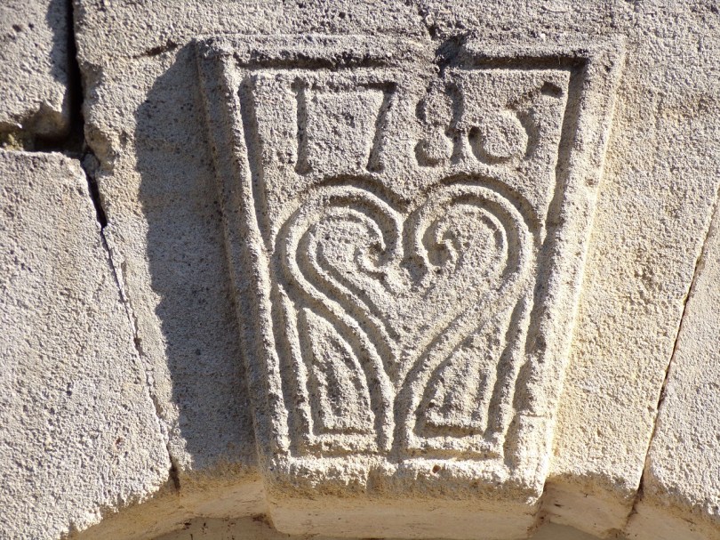 Mesnac - Maison derrière l'église (16 septembre 2018)