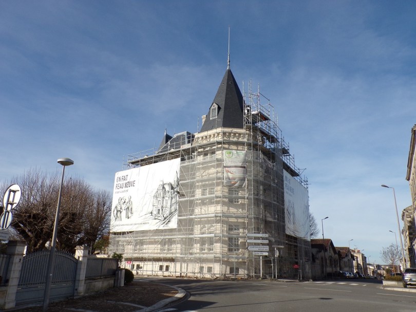 Hôtel, 46 à 60 avenue Maréchal Leclerc (27 décembre 2023)