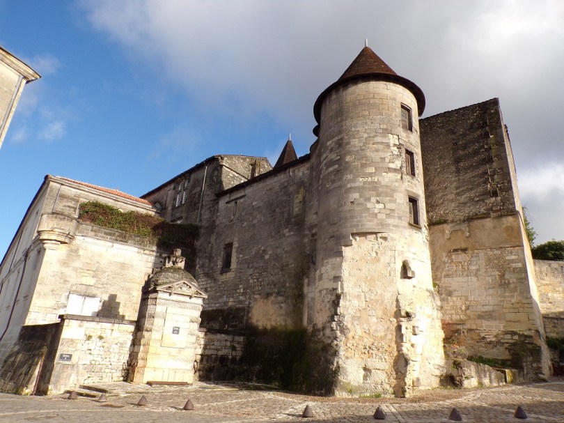 Château de Cognac, rampe du Château (6 janvier 2024)