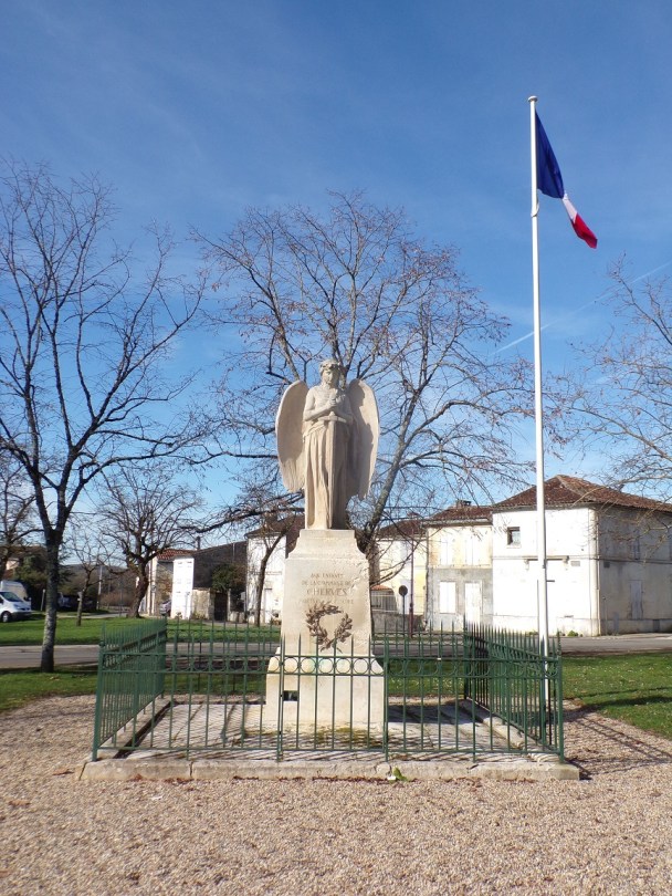 Cherves-Richemont – Le monument aux morts (14 février 2024)