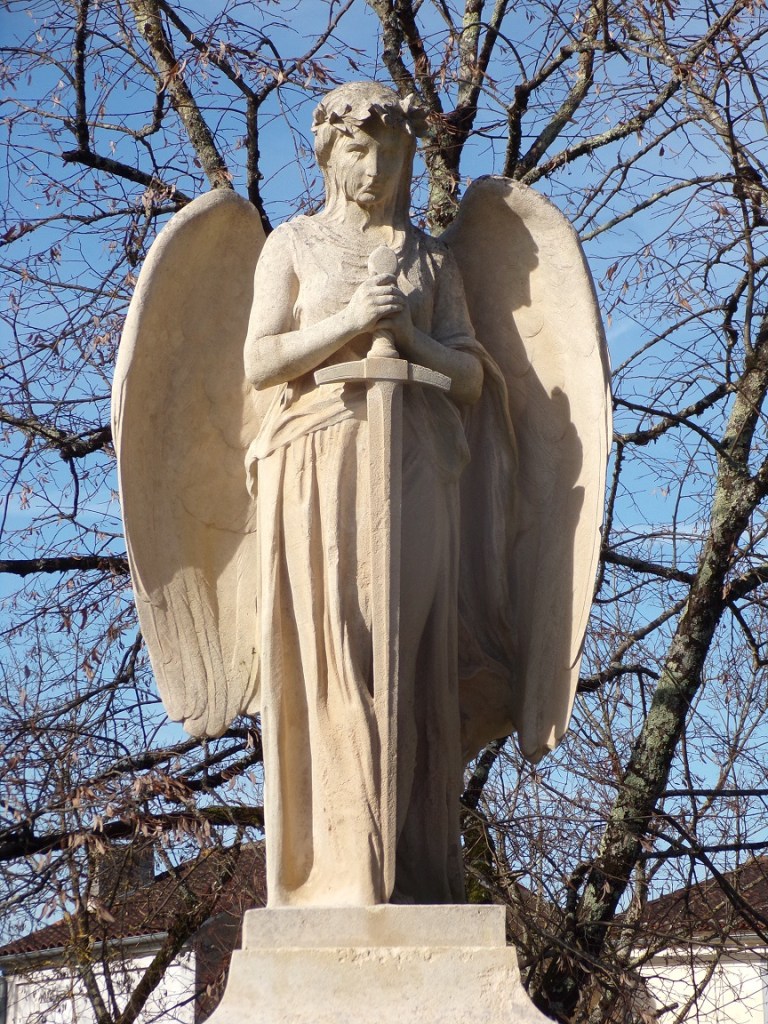 Cherves-Richemont – Le monument aux morts (14 février 2024)