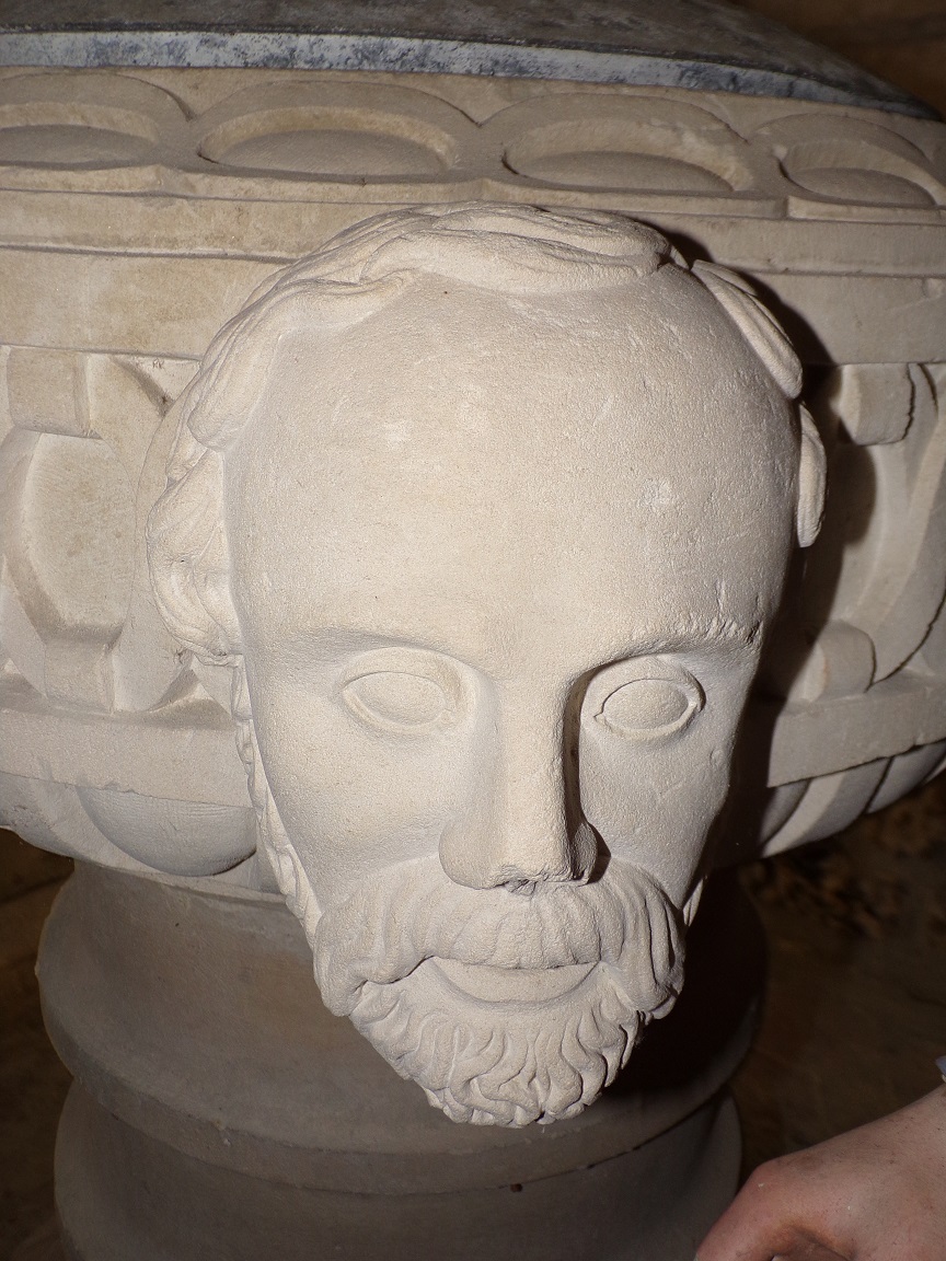 Dompierre-sur Charente – L’église Saint-Blaise – Fonts baptismaux (17 février 2027)