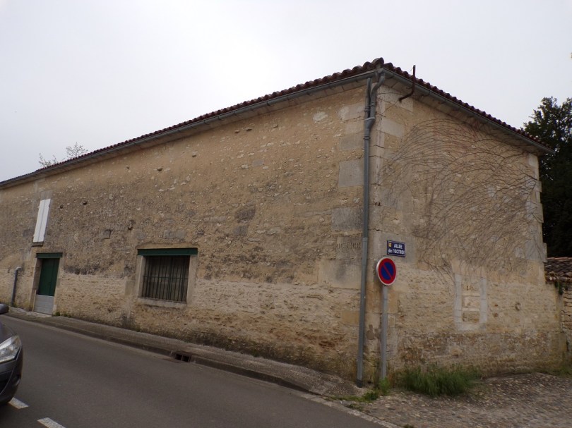 Jarnac - allée de l'Octroi - Maison 'Octroi' (6 avril 2024)