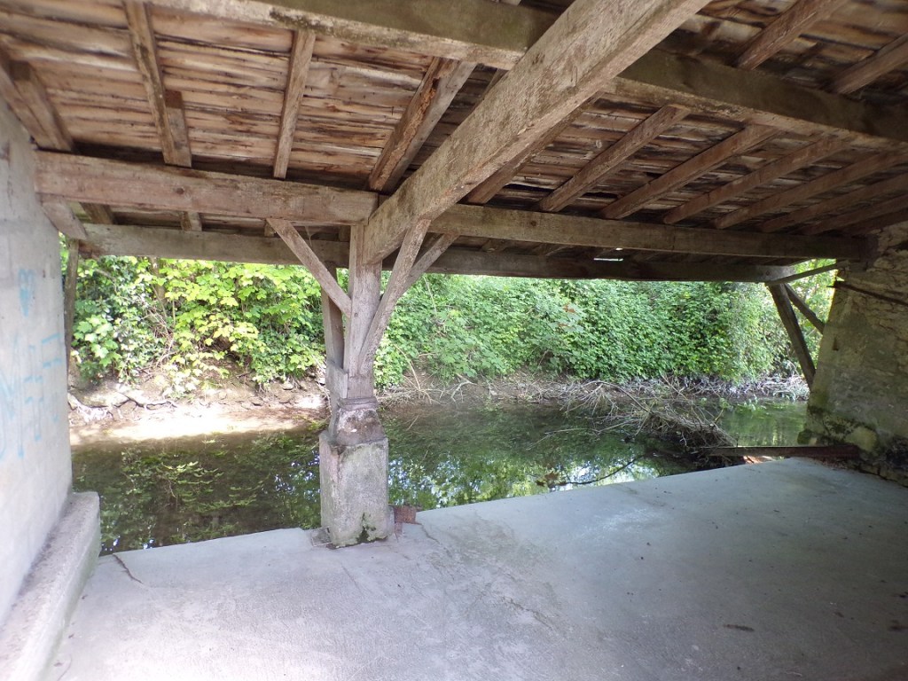 Matha - Lavoir de la Source (21 avril 2024)