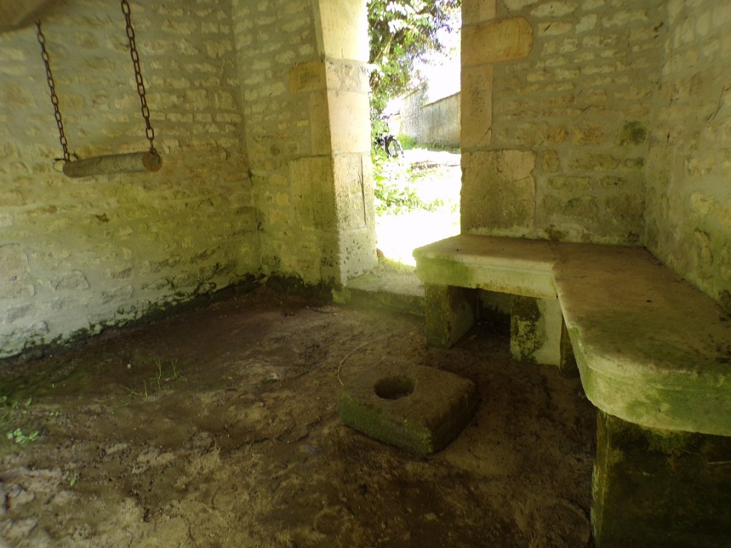 Matha - Lavoir de l'Île Beau (21 avril 2024)