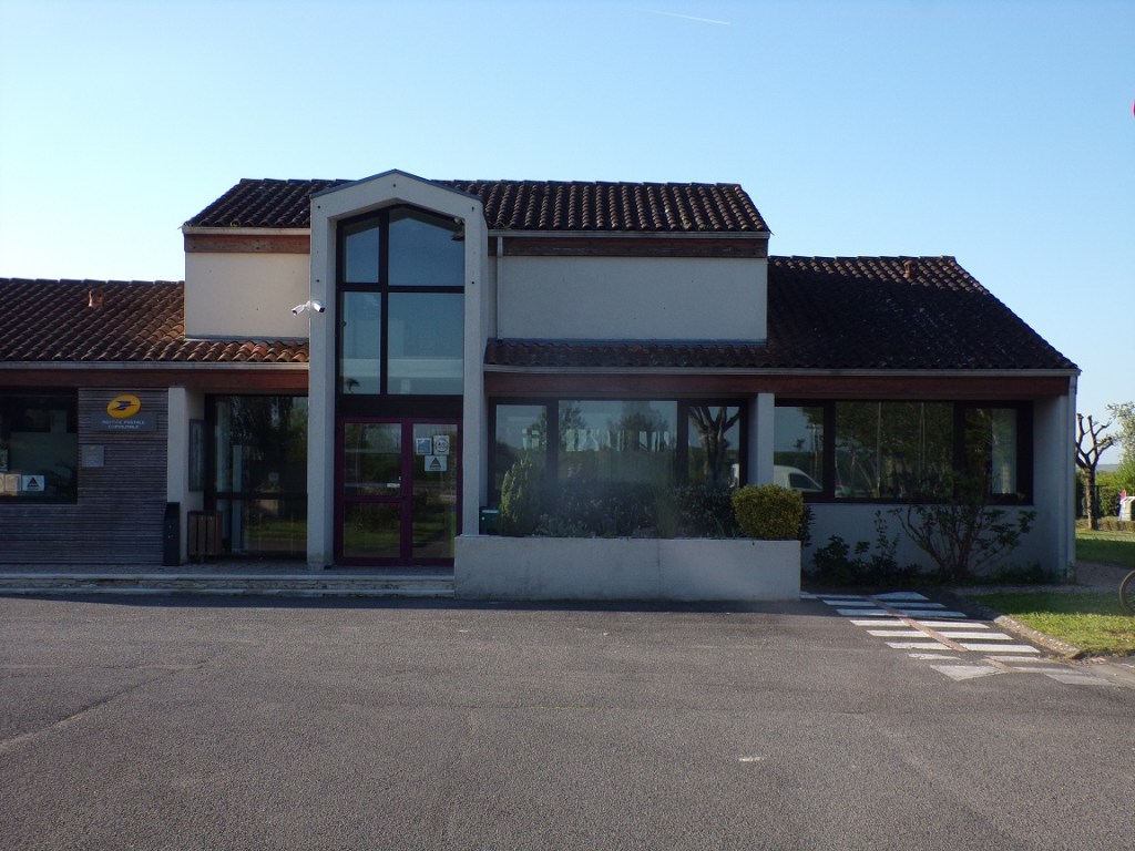 Merpins - Mairie (20 avril 2024)