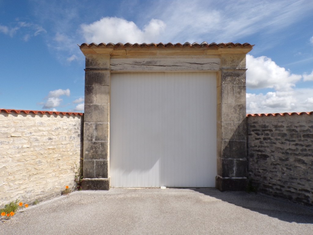 Prignac - Entrée du cimetière (29 avril 2024)