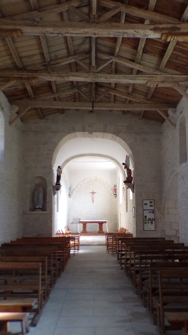 Prignac - L'église Saint-Pierre - Vue de l'entrée (24 février 2018)