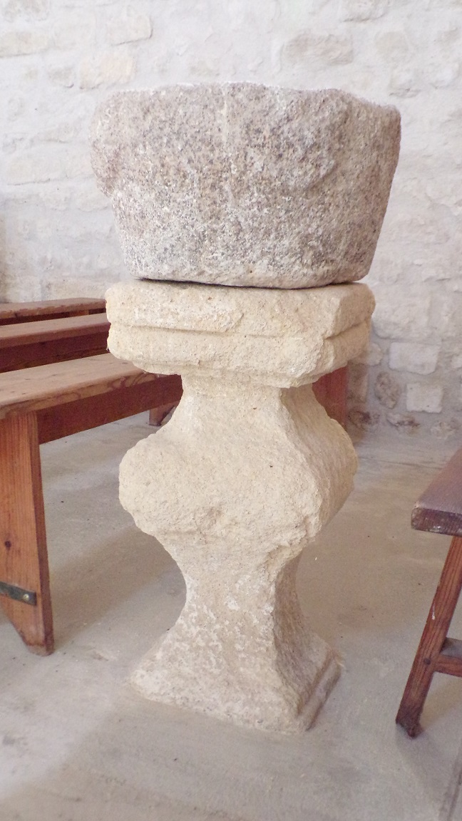 Prignac - L'église Saint-Pierre - Fonts Baptismaux (24 février 2018)