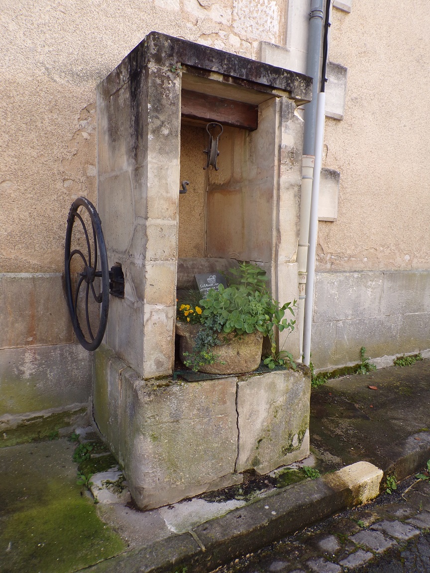 Segonzac – Le puits rue de la Croix Marron (10 avril 2024)