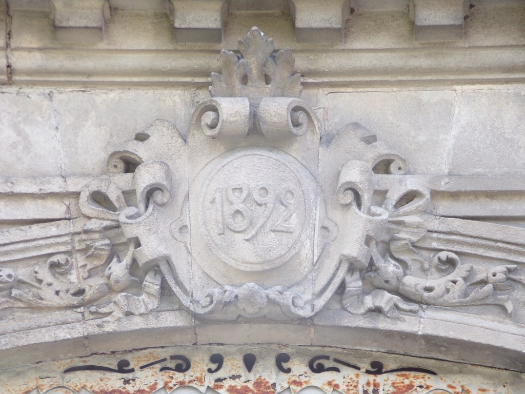 Segonzac – Maison datée '1892' - rue Gaston Briand (10 avril 2024)